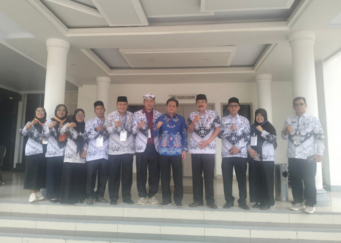 Pertanyakan Kepedulian Pemda, PGRI Bengkulu Tengah Dorong Pembangunan Gedung Sendiri