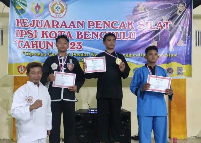 Dua Pelajar SMAN 2 Bengkulu Tengah Torehkan Prestasi, Berhasil Bawa Pulang Dua Medali