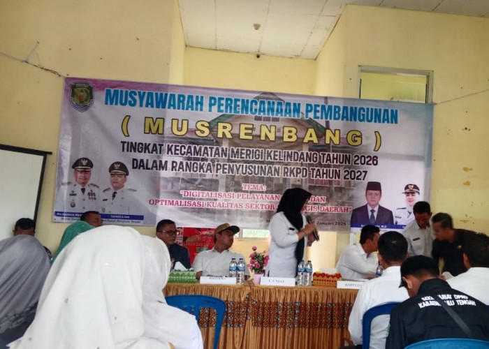 Bedah Rumah, Bibit Sawit, dan Lanjutan Jalan Jadi Usulan Prioritas Desa Kelindang Atas