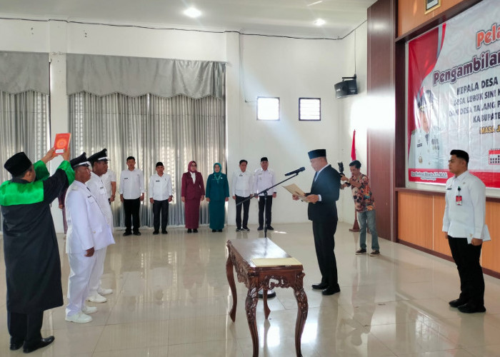 Dua Kepala Desa PAW Bengkulu Tengah Resmi Dilantik, Ini Pesan Penting Bupati