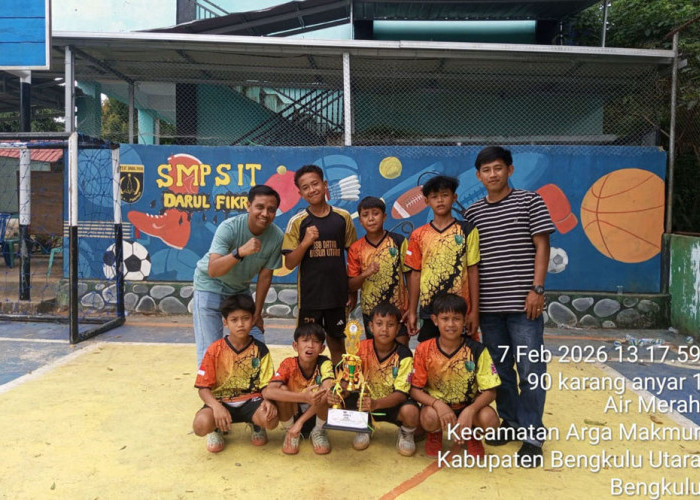 Tim Futsal SDN 17 Bengkulu Tengah Sabet Juara 3