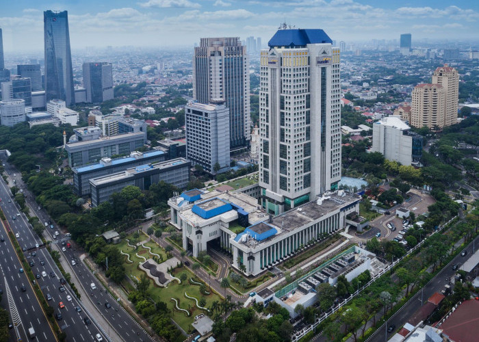 Takjub ! Bank Mandiri Sabet Gelar Bank BUMN Nomor 1 versi Forbes Masuk Daftar Bank Komersial Terbaik di Forbes