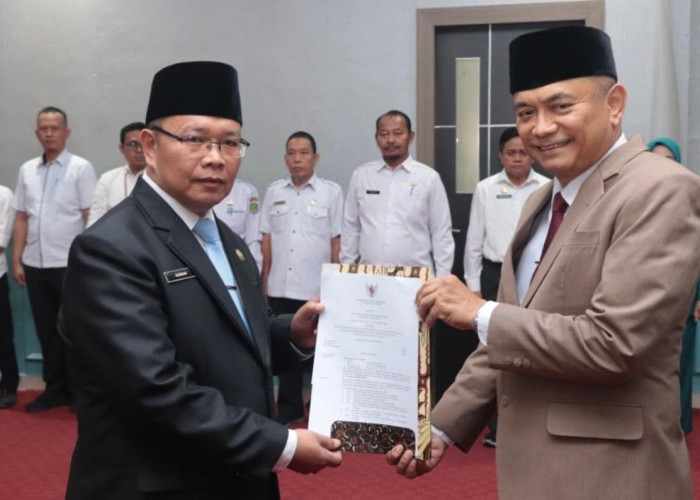 Berkarier dari Staf Sejak 2009, Ikut Lelang Jabatan 3 Kali: Adnan Kasidi Kini Dilantik Jadi Kadis Dukcapil