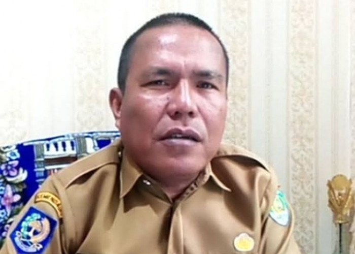 Jenazah Kepala Dinas LH Bengkulu Tengah Mahendra Gustian Dibawa ke Rumah Duka