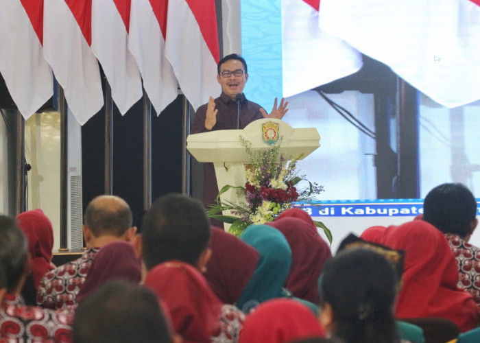 Hadiri Peringatan Harganas di Jawa Tengah, Hasto Wardoyo Sampaikan Pentingnya Membangun Keluarga