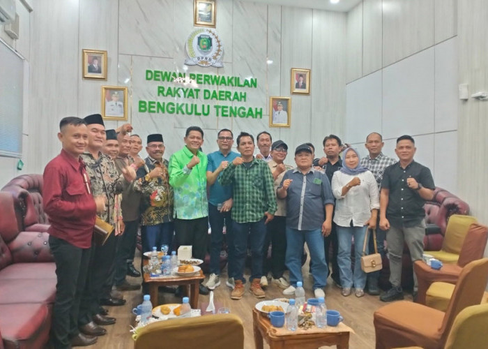 Audiensi Bersama Golbe Berlangsung 3,5 Jam, DPRD Bengkulu Tengah Komitmen Soal Keterbukaan Informasi Publik