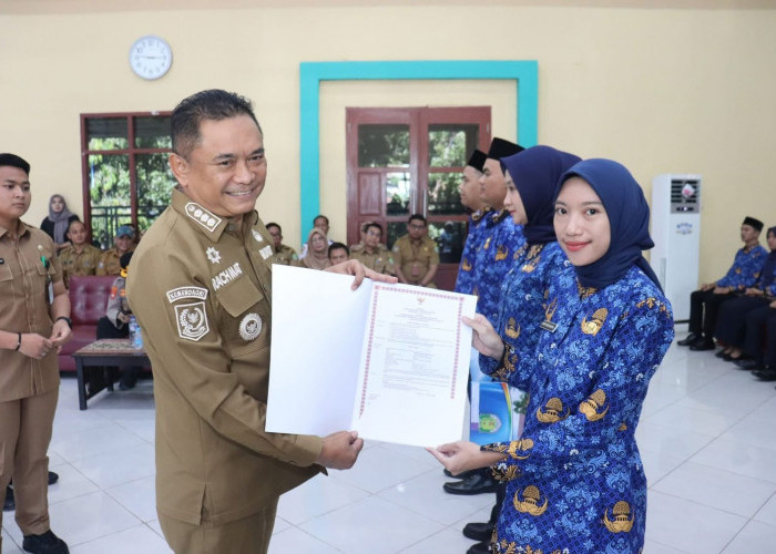 Terima SK Pengangkatan, 260 CPNS Diingatkan Bupati Soal Wajib Ber-KTP Bengkulu Tengah