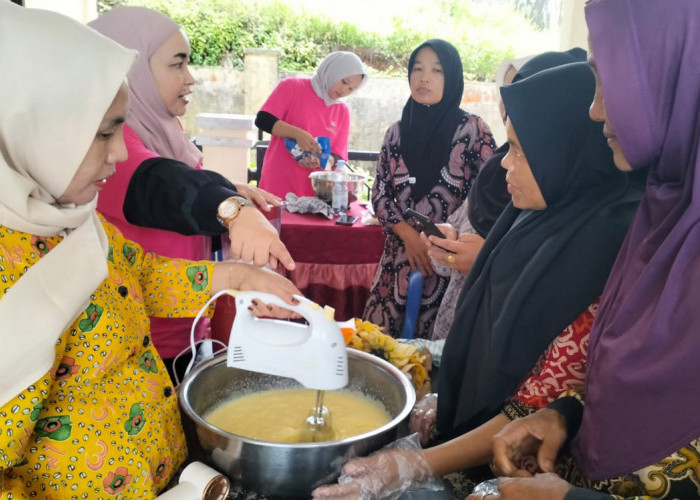 Desa Padang Siring Kembangkan Bolu Jagung, Disiapkan Jadi Produk Unggulan Desa