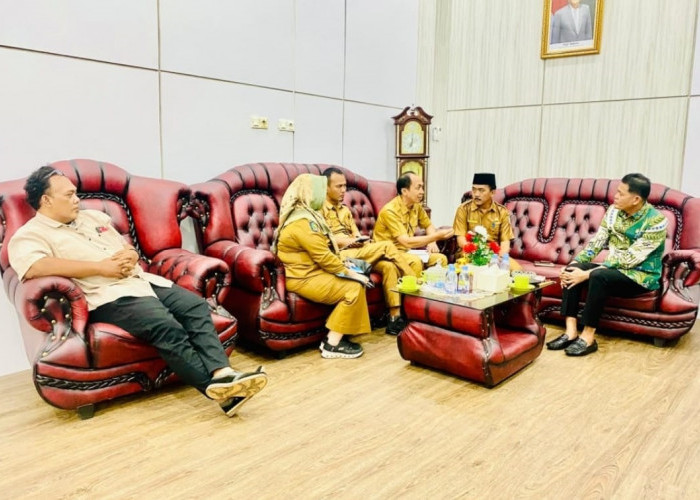 Erriyanto Penuhi Panggilan Ketua DPRD, Bahas SPMB hingga E-Ijazah yang Belum Terbit