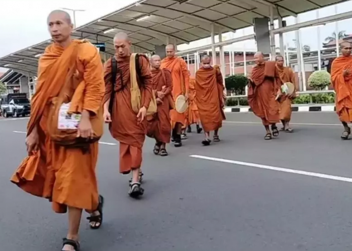 Apa Itu Thudong Jelang Hari Raya Waisak? Berikut Penjelasannya