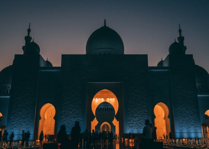Jadwal Maulid Nabi 2025 Versi Pemerintah, NU, dan Muhammadiyah