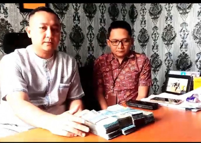 Penampakan Uang KN Dugaan Korupsi Senilai Rp52.000.000 yang Dikembalikan Mantan Sekda Bengkulu Tengah