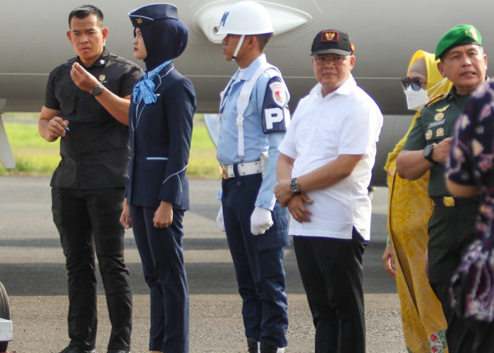 Intip Pesona Kecantikan Pramugari Pesawat Kepresidenan Putri Bengkulu 