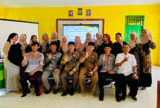 Isak Tangis Guru Iringi Sertijab Kepsek SMPN 10 Bengkulu Tengah