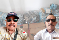 Dua Aktivis Berkumis Kritisi Karut Marut Pengadaan Seragam Olahraga Guru