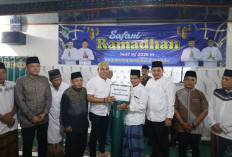 Safari Ramadhan Bengkulu Tengah Pererat Silaturahmi, Bantuan Al-Qur’an dan Ambal Masjid Disalurkan